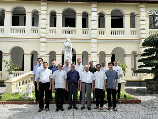 Tĩnh Tâm Thường Niên Xuân Bích 2025 : Nemo Dat Quod Non Habet !